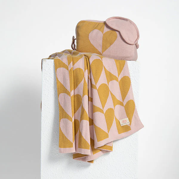 Amore Organic Cotton Travel Blanket and Eye Mask Set - Image 9