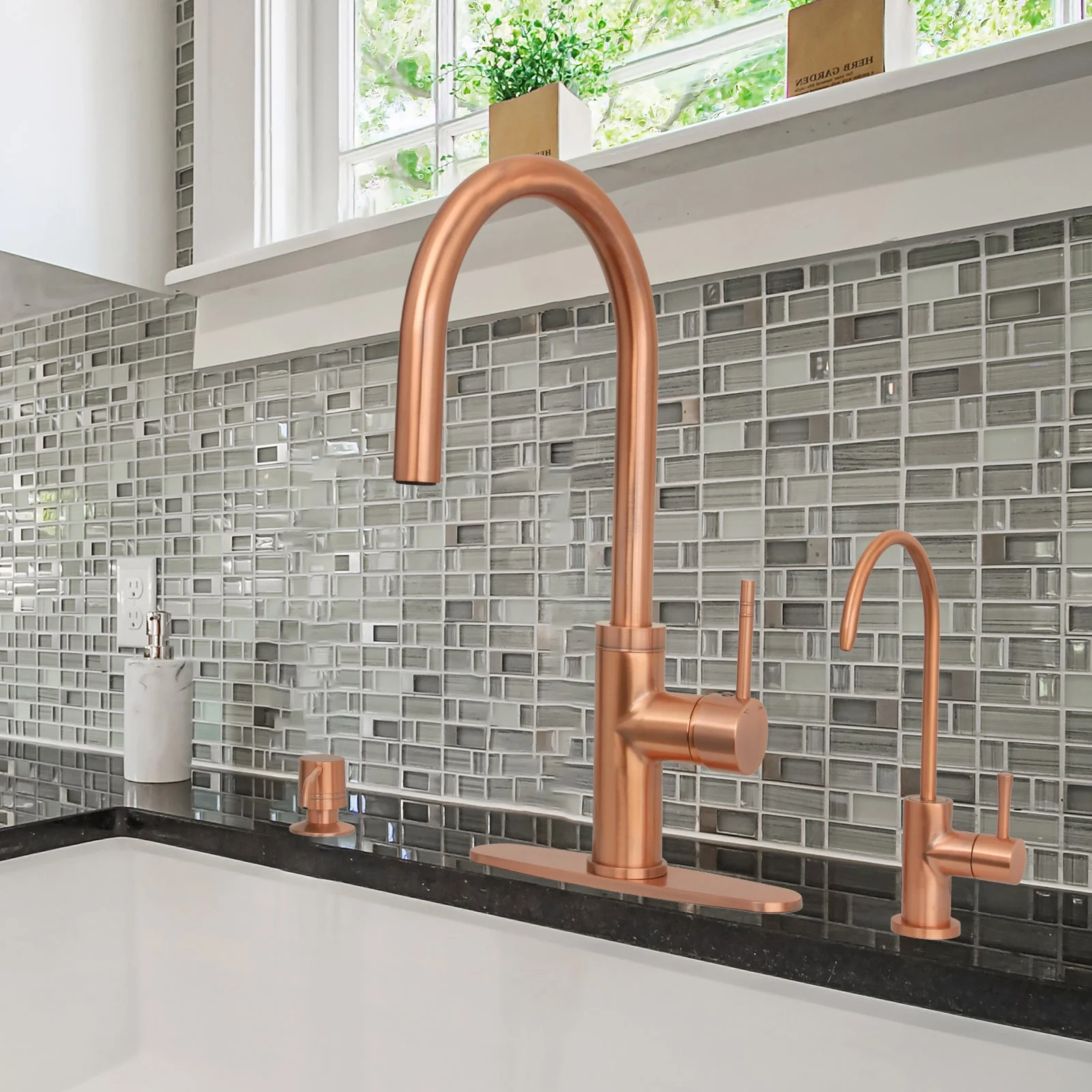 Copper Pull Out Kitchen Faucet with Deck Plate, Single Level Solid Brass Kitchen Sink Faucets with Pull Down Sprayer-AK96416C - Image 2