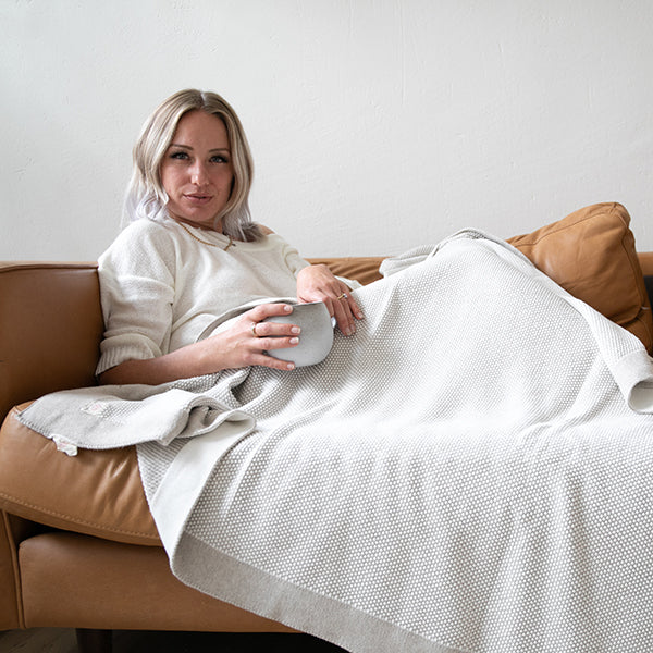 Eka Stipple Organic Cotton Throw Blanket - Image 10