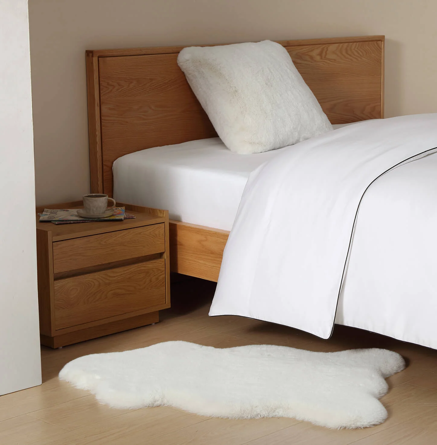 Faux Fur Throw Pillow - Image 3