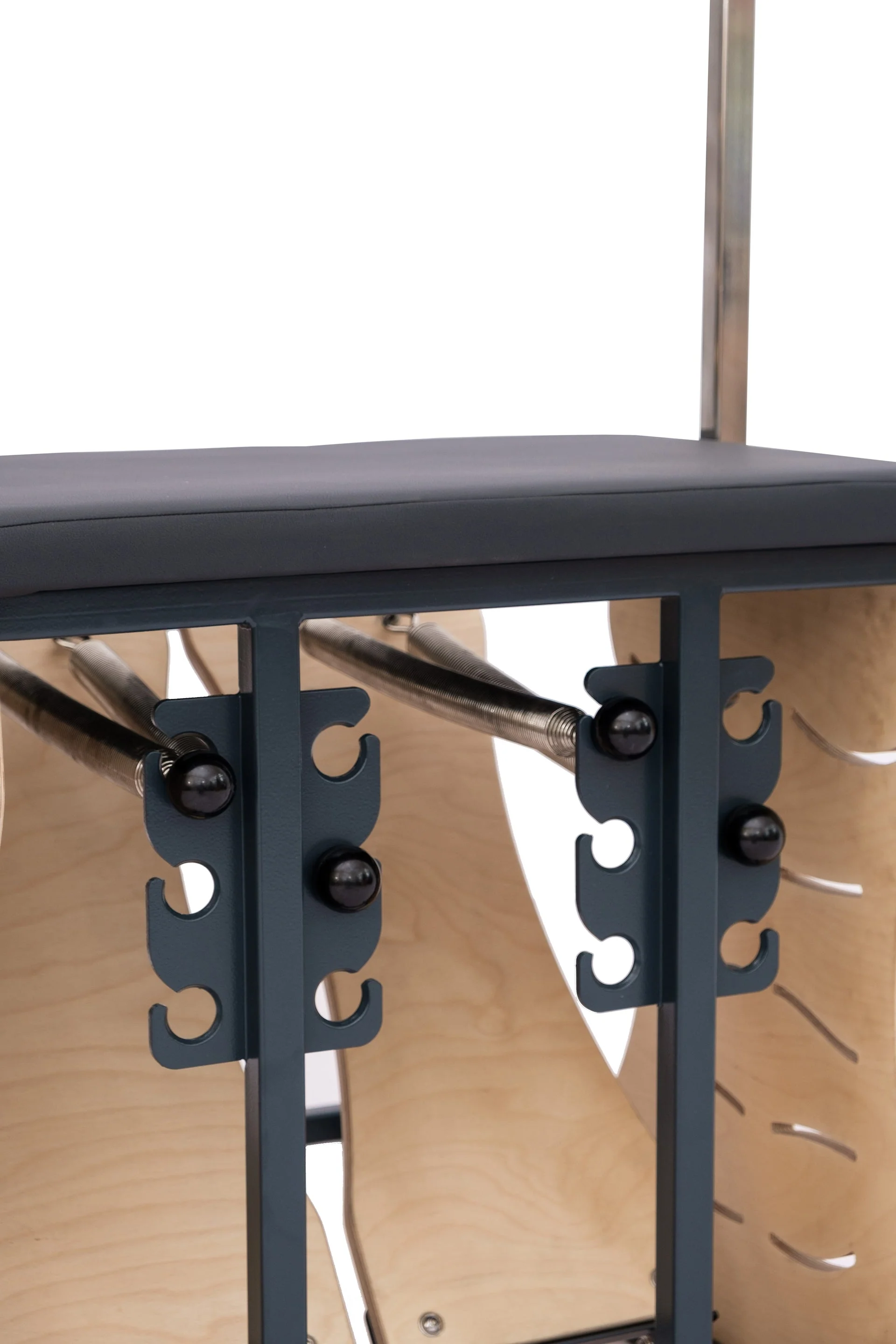 Fitkon™ Powerhouse Split Pedal Wunda Chair - Image 5