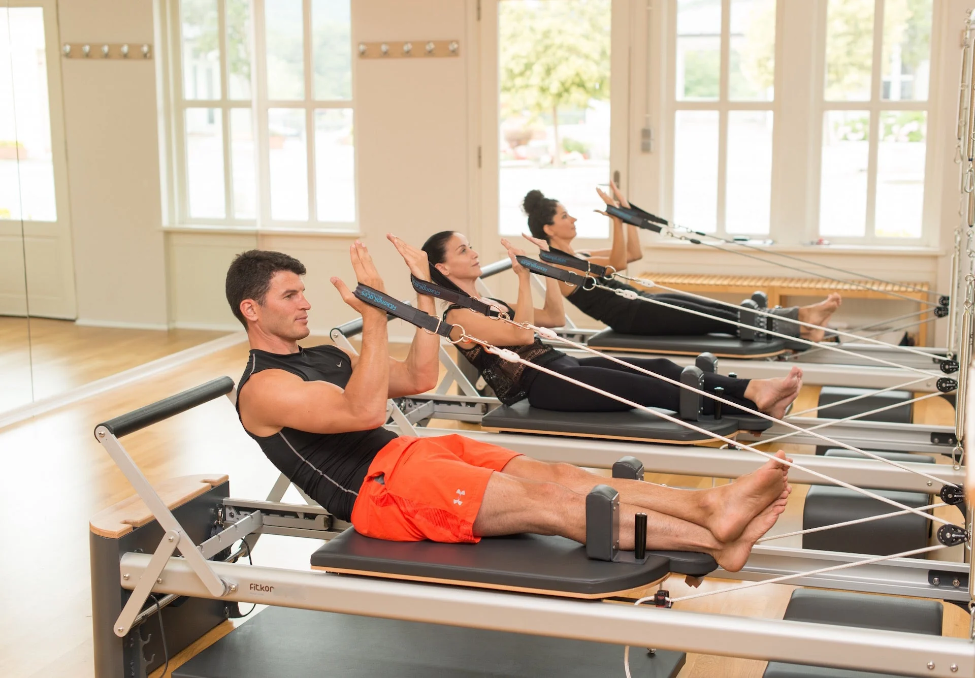 Fitkon™ Pro Plus Reformer Deluxe Bundle - Image 16