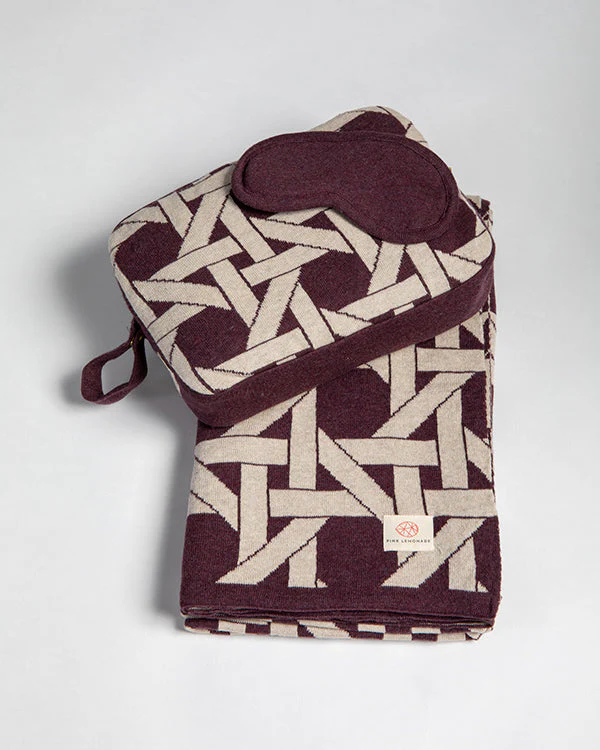 Riti Organic Cotton Travel Blanket and Eye Mask Set - Image 9