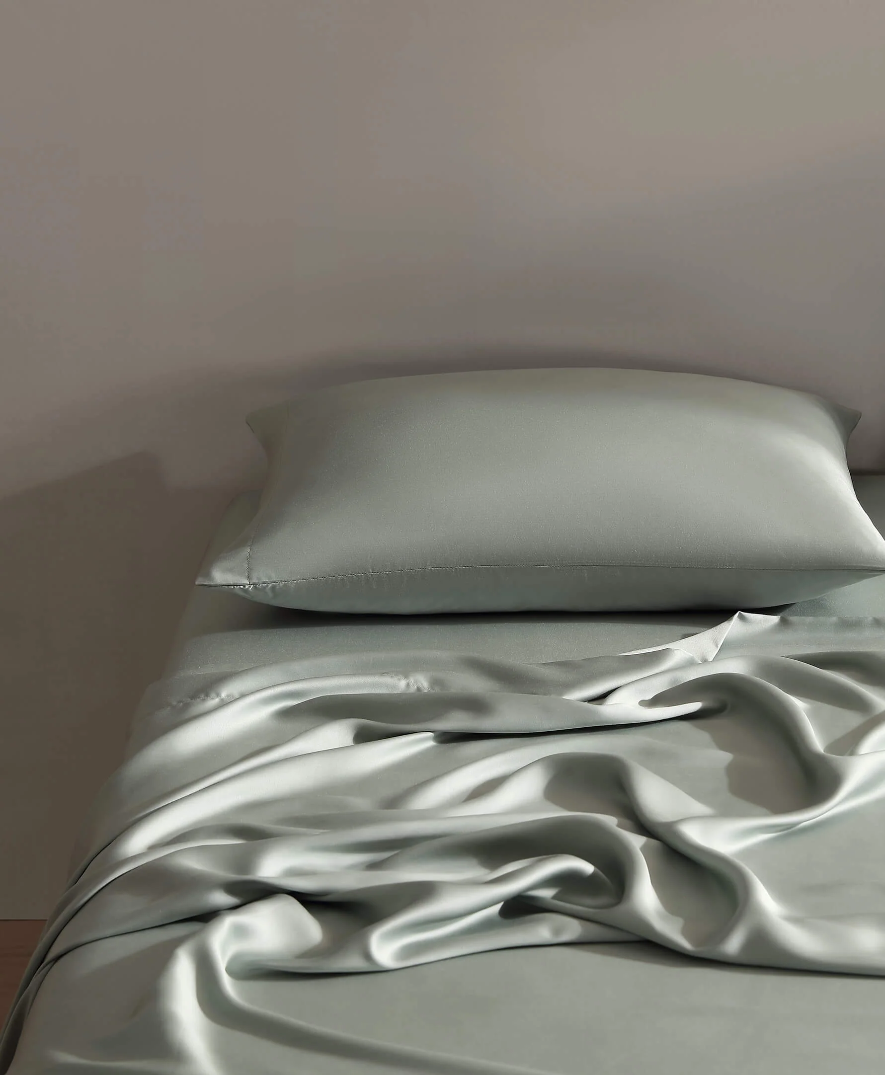Silky Lyocell Sheet Set - Image 22