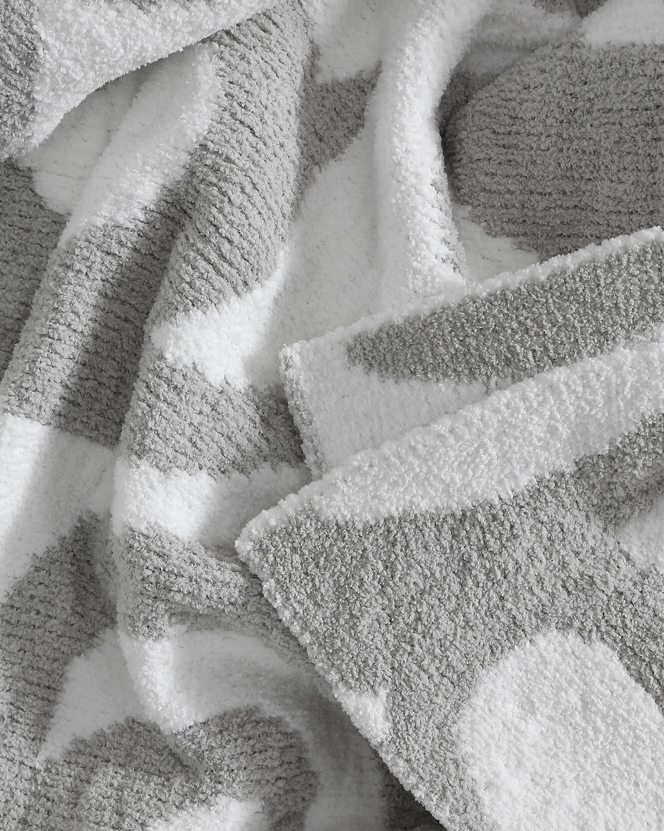 Snug Casablanca Bed Blanket - Image 8