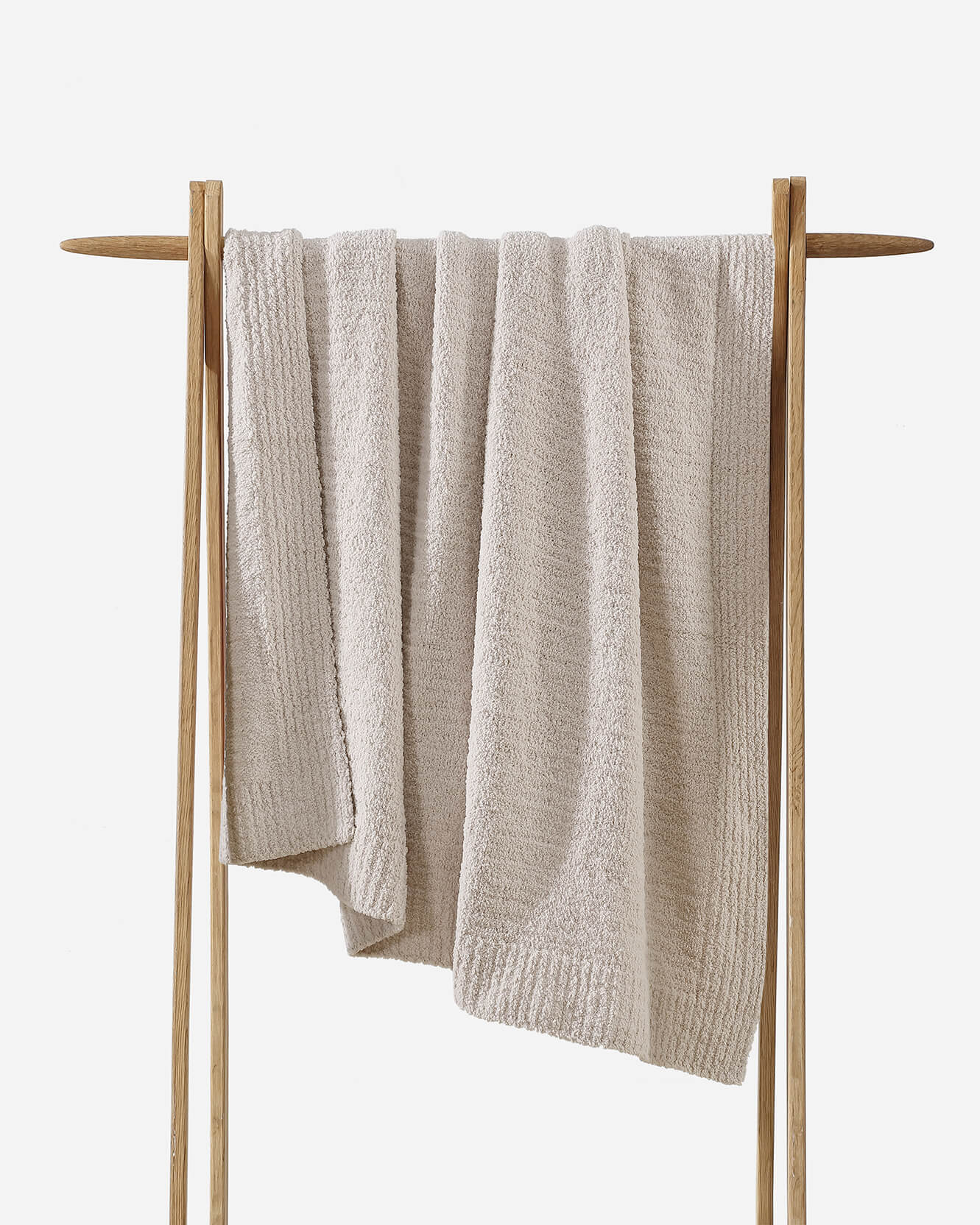 Snug Throw - Image 7