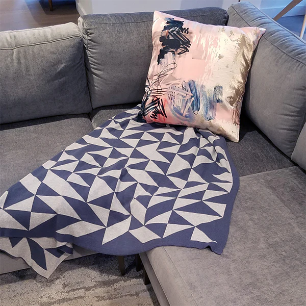 Sveda Shapes Organic Cotton Throw Blanket - Image 3