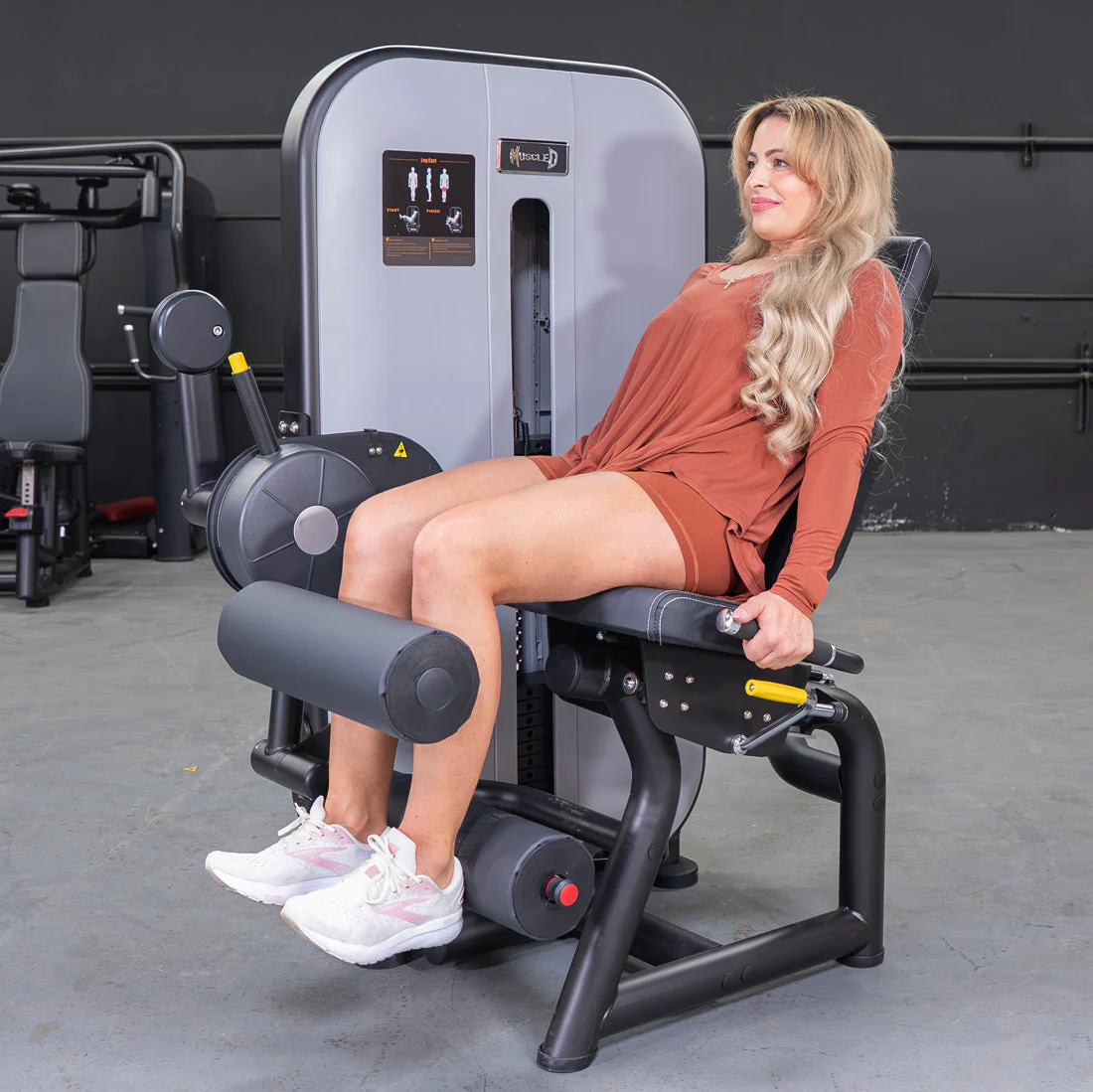 Vogue Seated Leg Curl | Commercial Hamstring Machine | MDF - Image 2
